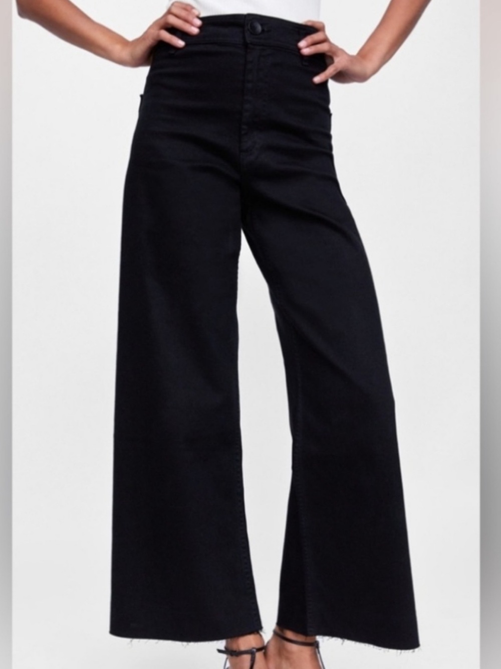 Black Zara High Rise Wide Leg Jeans - Picture 2 of 5